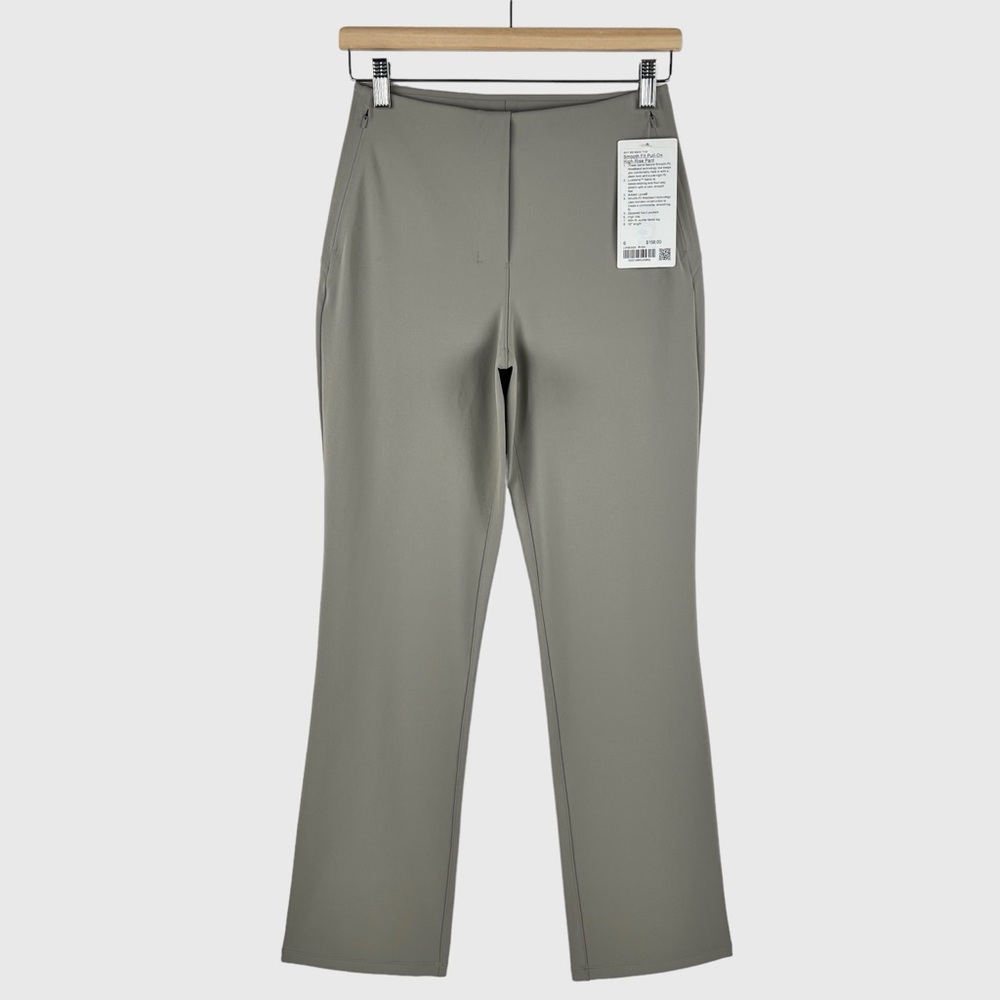 NWT Lululemon Smooth Fit Pull-On High-Rise Pant 32" - Riverstone